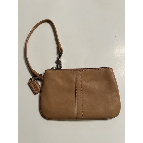 Vintage Coach Camel Tan Smooth Zip Leather Wristlet EUC - Picture 1 of 8